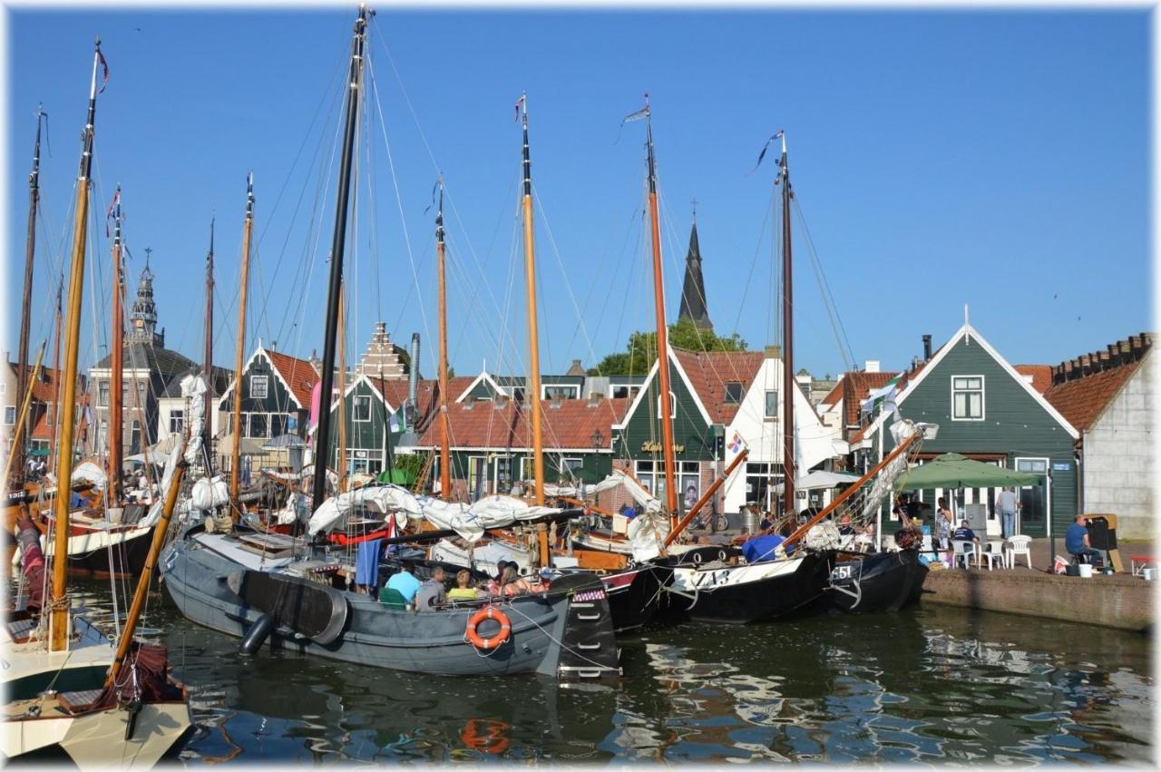 Fortuna Spinoza Monnickendam Bagian luar foto